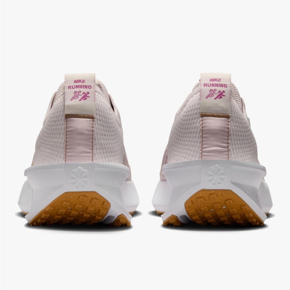 Nike Women’s Interact Run Running Shoes - Picture 3 of 16